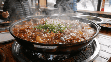 Chengdu Charms: Pandas and Spicy Cuisine in China